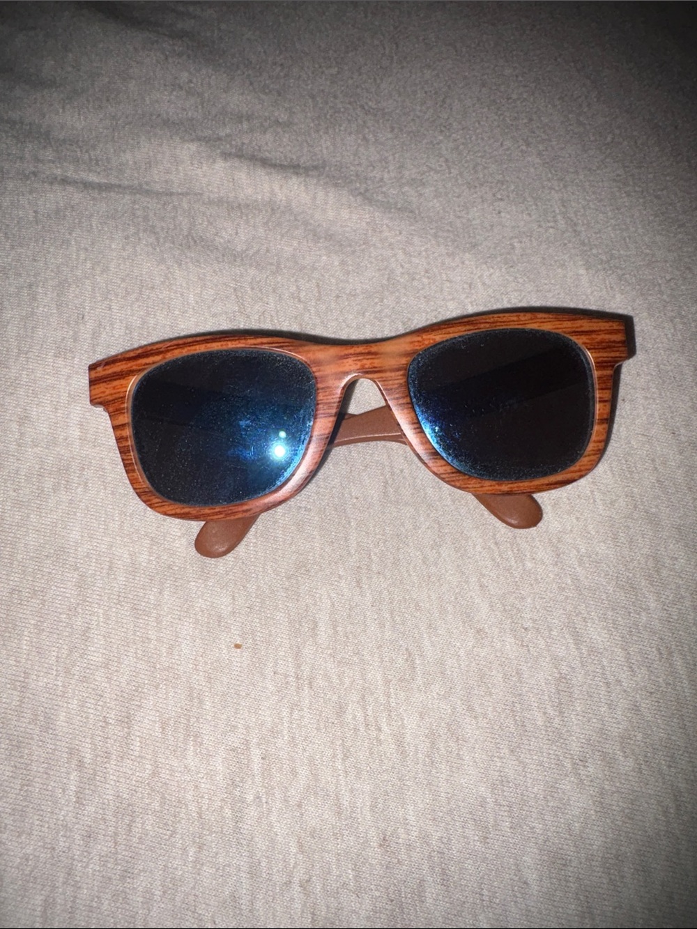 Wood-Grain Frame Sunglasses with Blue Lenses
